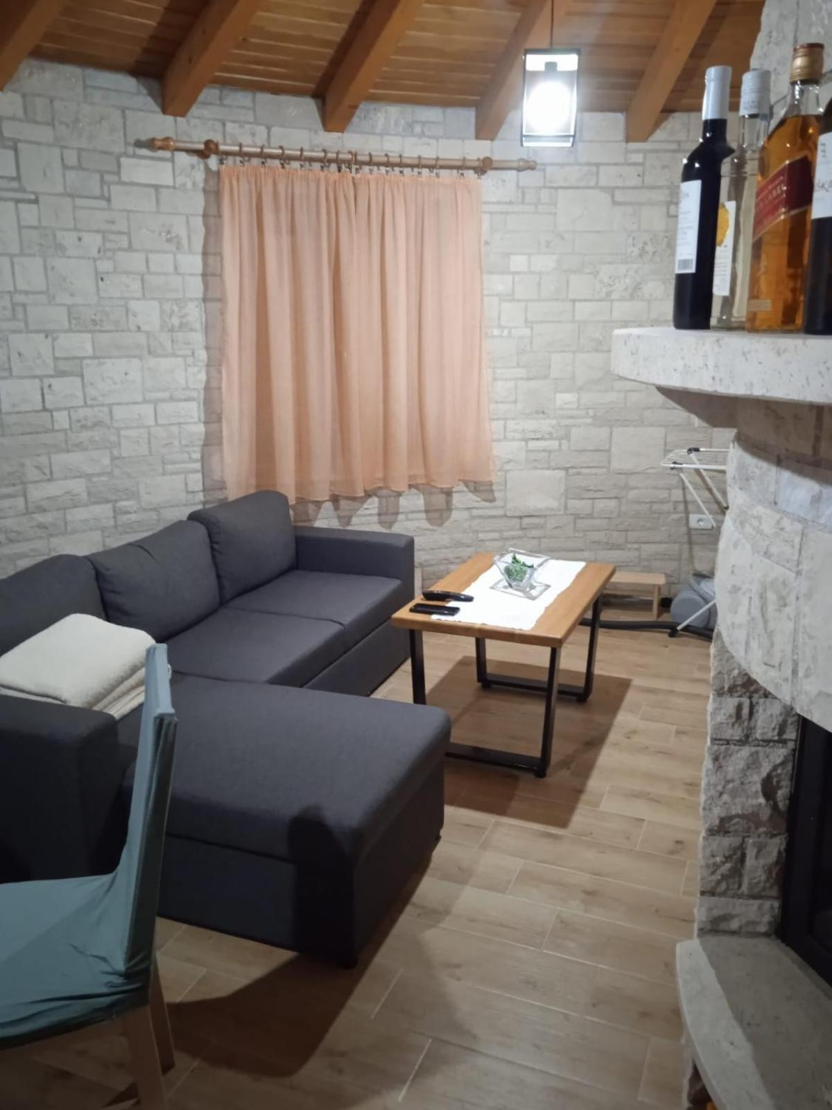 Apartmani Belavic - Kazuni Peruški Eksteriør bilde